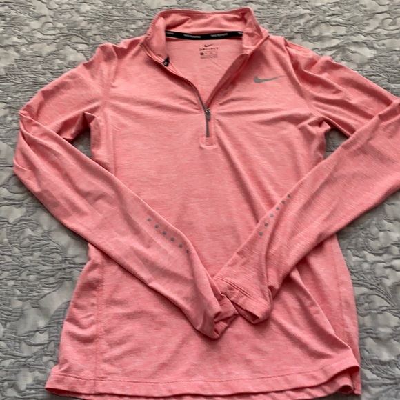 Nike XS Pink Dri-Fit running top - Picture 1 of 6